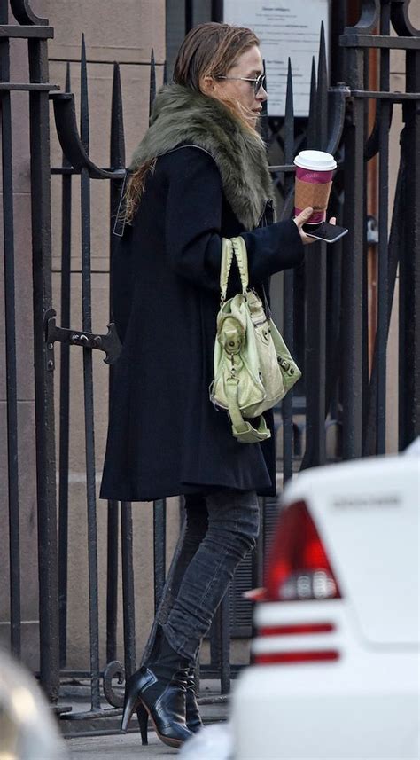 mary kate olsen green balenciaga bag